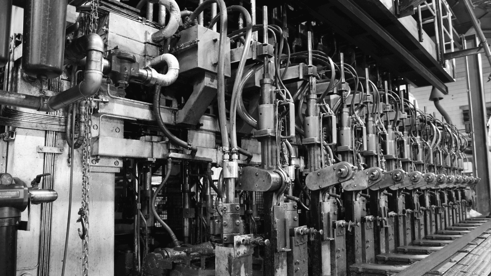 Unsichtbarer Leerlauf in der Produktion: Warum fehlende Echtzeitdaten jedes Jahr tausende Euro kosten